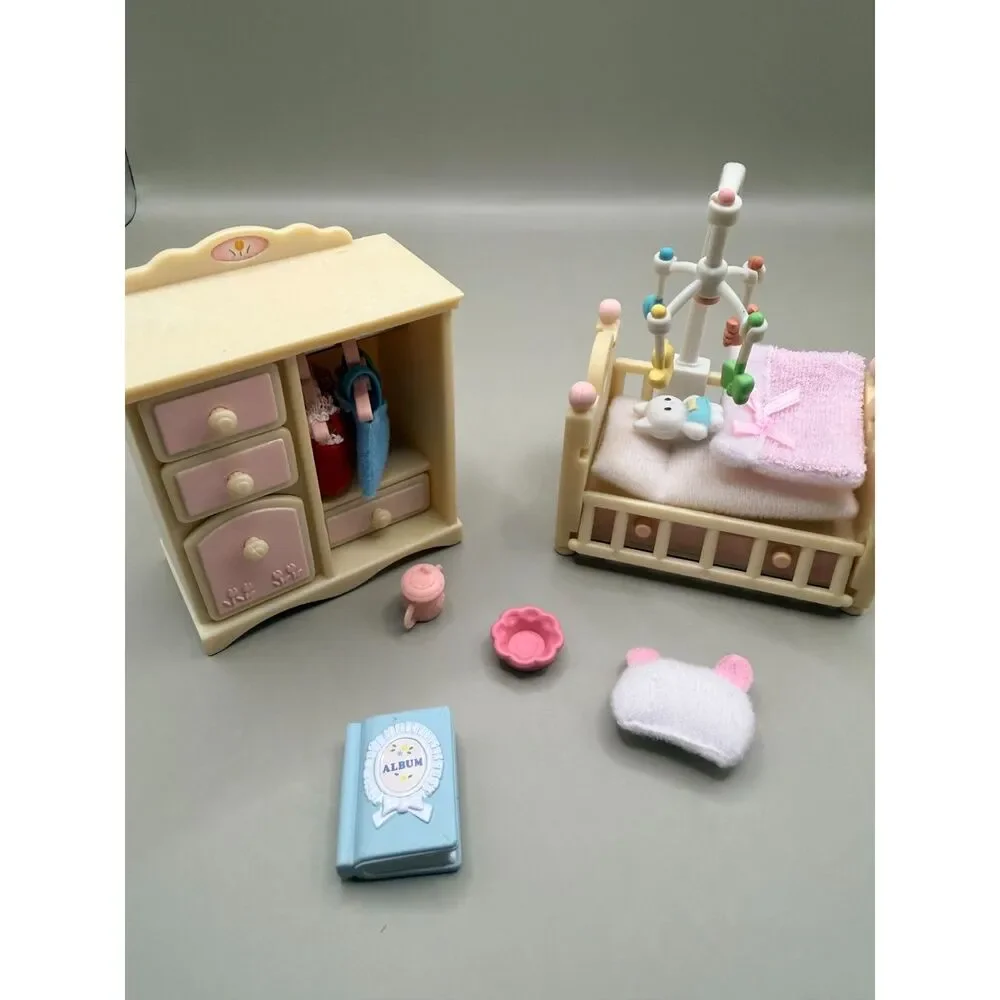 Calico Critters Baby’s Nursery Set CC2269 Crib Wardrobe Mobile w/ Accessories